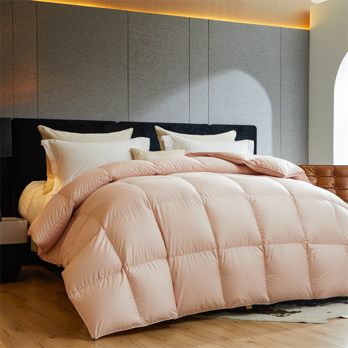 Luxury Soft Goose Down Quilt